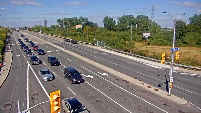 Traffic camera image at 2025-09-14 18:20:14