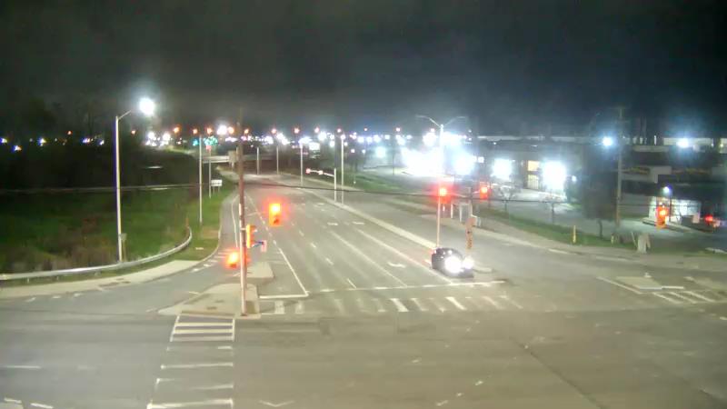 Traffic camera image at 2025-05-09 07:30:13