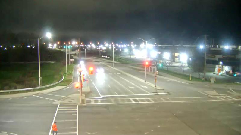 Traffic camera image at 2025-05-09 07:50:22