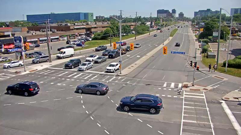 Traffic camera image at 2025-06-30 18:15:14