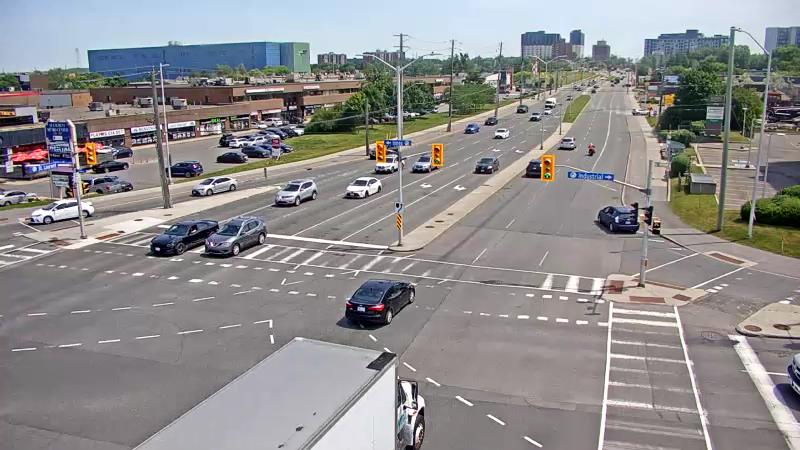 Traffic camera image at 2025-06-30 18:20:16