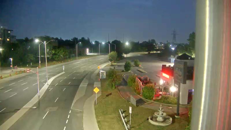 Traffic camera image at 2025-07-31 01:15:13