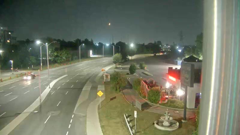 Traffic camera image at 2025-07-31 02:10:13