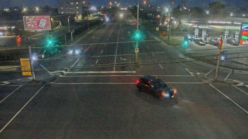 Traffic camera image at 2025-08-04 01:00:05