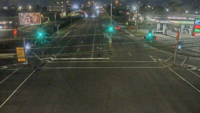 Traffic camera image at 2025-08-04 01:05:05