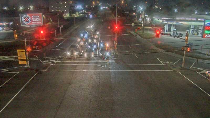 Traffic camera image at 2025-08-04 01:10:06
