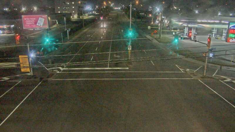 Traffic camera image at 2025-08-04 01:20:05