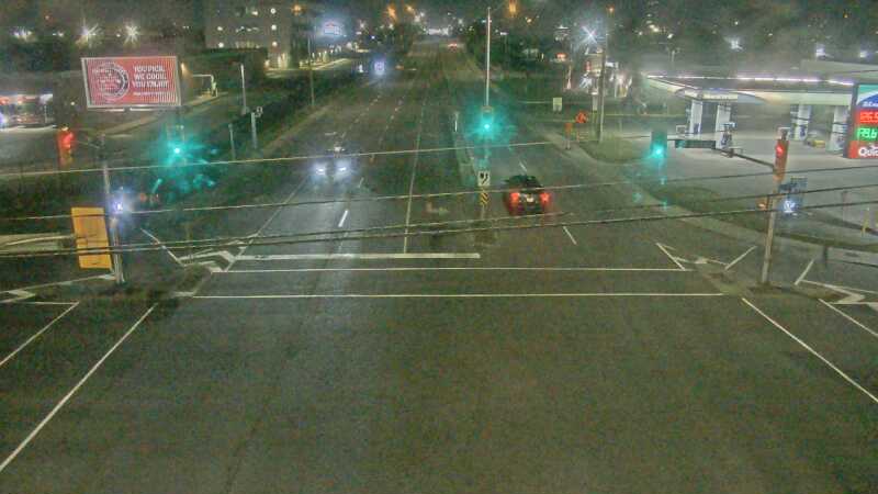 Traffic camera image at 2025-08-04 01:30:05