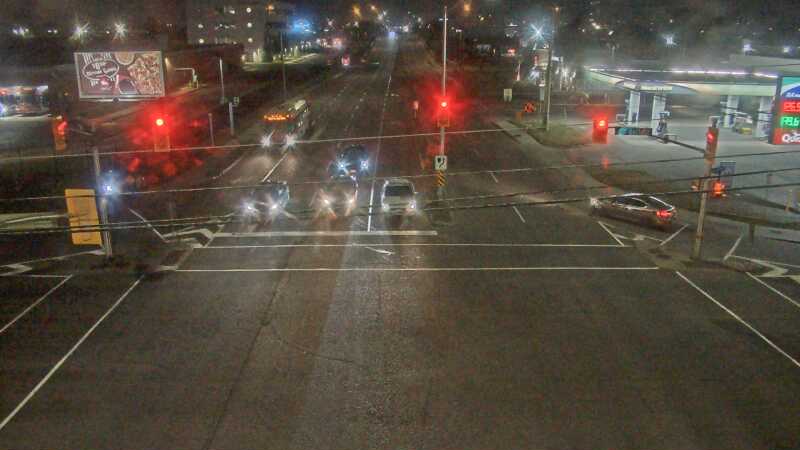 Traffic camera image at 2025-08-04 01:40:05