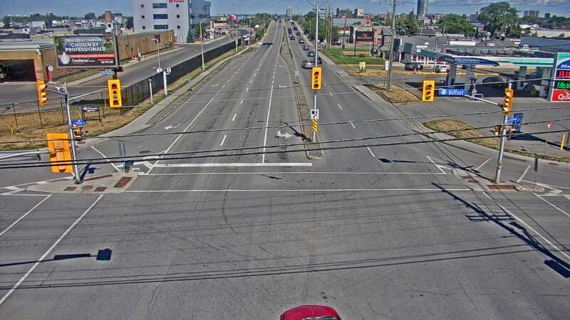 Traffic camera image at 2025-08-24 15:35:06