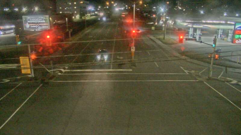 Traffic camera image at 2025-08-31 02:00:06