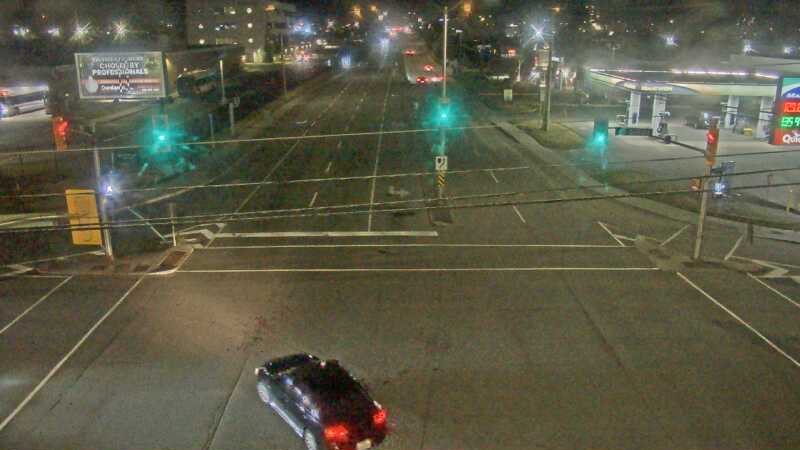 Traffic camera image at 2025-08-31 02:05:05