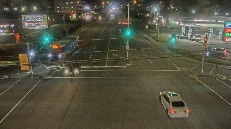 Traffic camera image at 2025-09-01 01:15:06