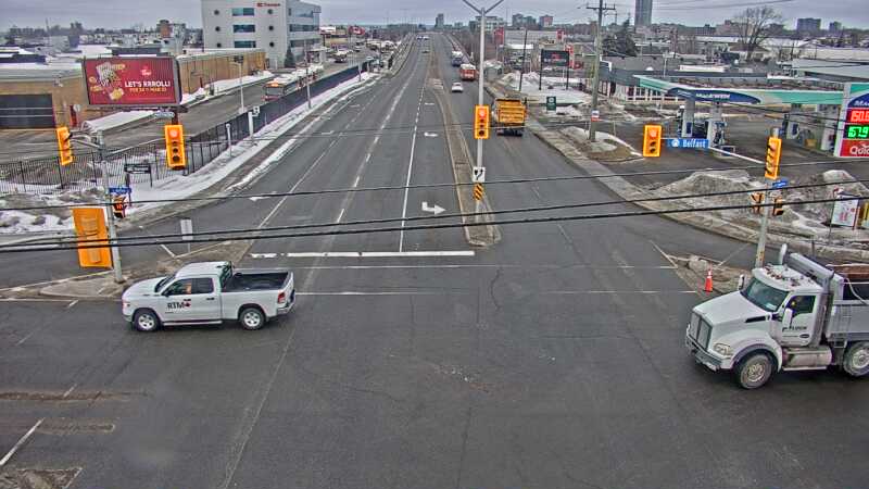 Traffic camera image at 2025-03-09 13:00:05