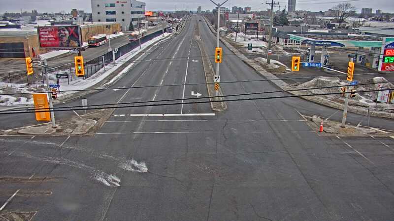 Traffic camera image at 2025-03-09 13:10:05