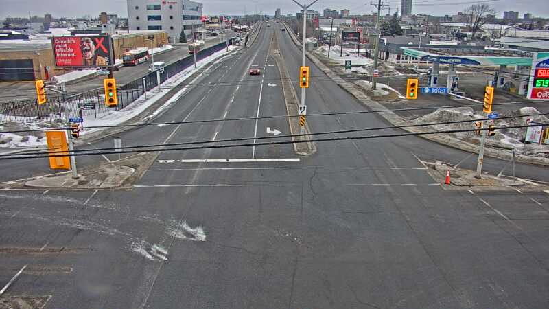 Traffic camera image at 2025-03-09 13:15:06