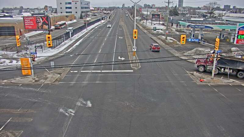 Traffic camera image at 2025-03-09 13:36:39