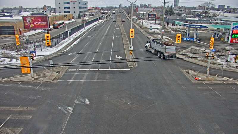 Traffic camera image at 2025-03-09 14:05:16