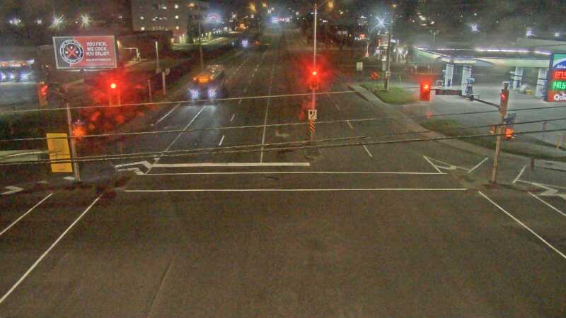 Traffic camera image at 2025-07-12 04:25:06