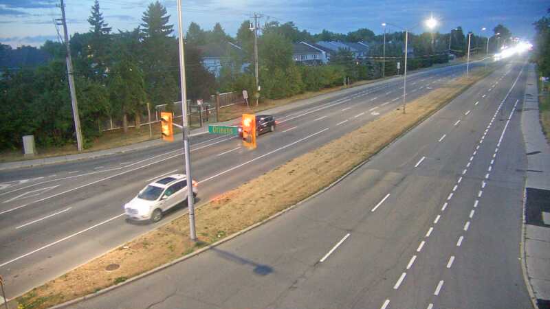 Traffic camera image at 2025-08-25 00:20:16