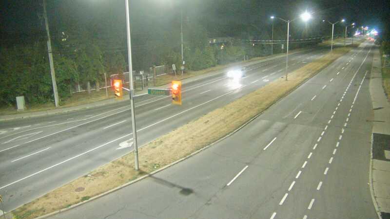 Traffic camera image at 2025-08-25 02:35:19