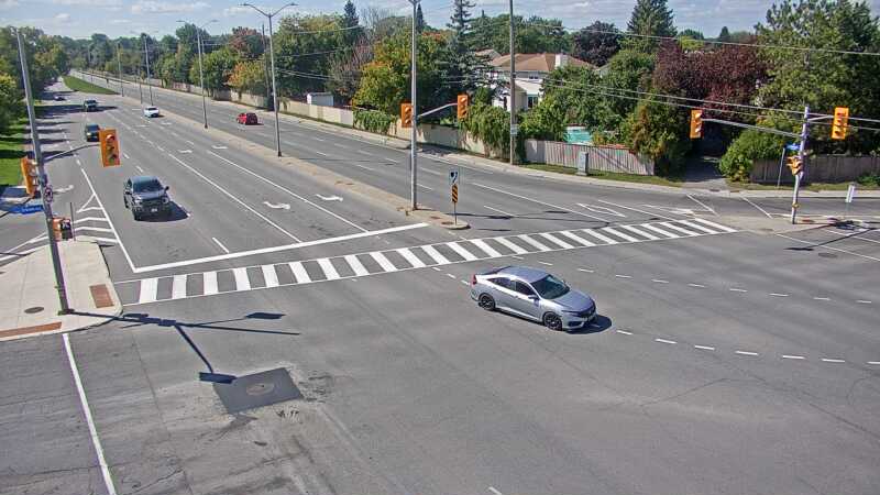 Traffic camera image at 2025-09-14 17:30:15