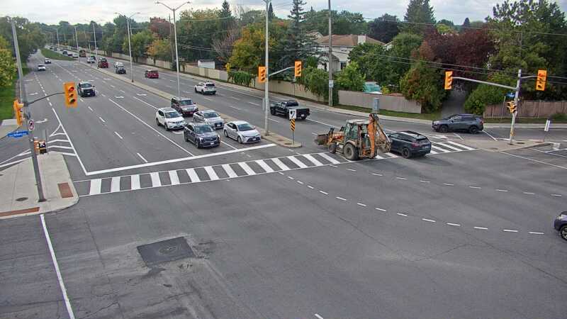Traffic camera image at 2025-09-18 19:35:16