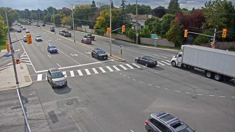 Traffic camera image at 2025-09-18 20:10:15
