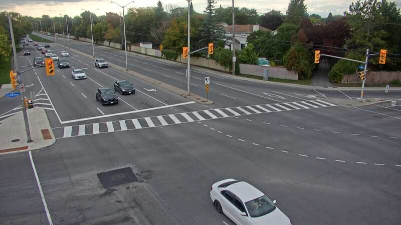 Traffic camera image at 2025-09-18 20:35:24
