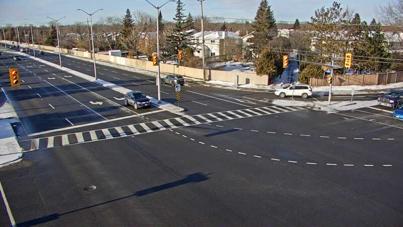 Traffic camera image at 2024-12-21 15:20:25