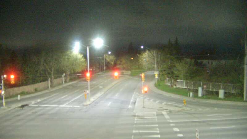 Traffic camera image at 2025-05-09 07:00:15