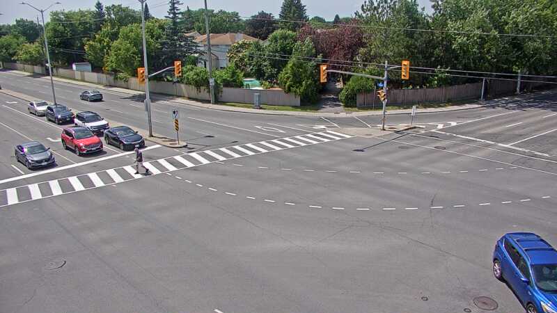 Traffic camera image at 2025-06-30 18:25:17