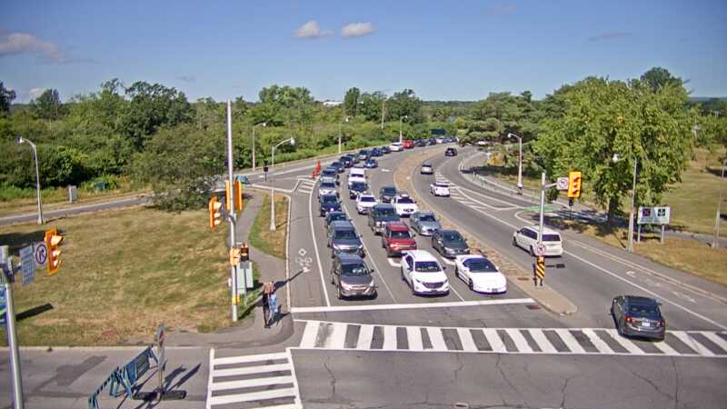 Traffic camera image at 2025-08-24 15:00:18