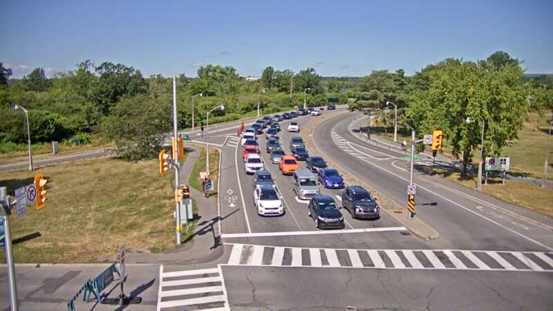 Traffic camera image at 2025-08-24 15:20:16