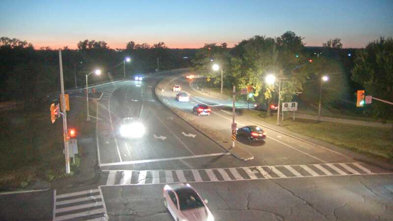 Traffic camera image at 2025-09-01 00:25:15
