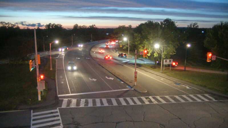 Traffic camera image at 2025-09-05 00:10:17
