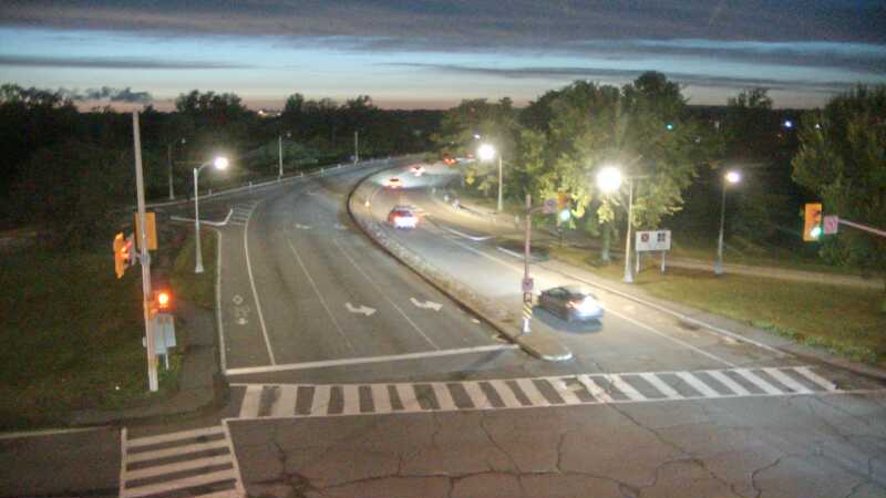 Traffic camera image at 2025-09-05 00:20:16