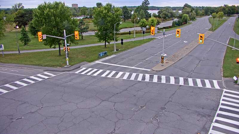 Traffic camera image at 2025-09-07 10:50:18