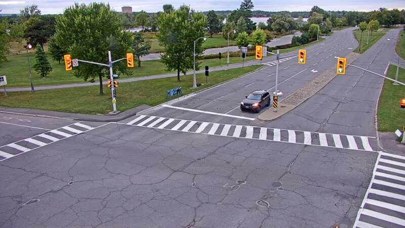 Traffic camera image at 2025-09-07 10:55:17