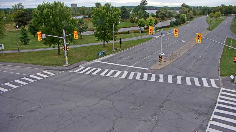 Traffic camera image at 2025-09-07 11:25:16
