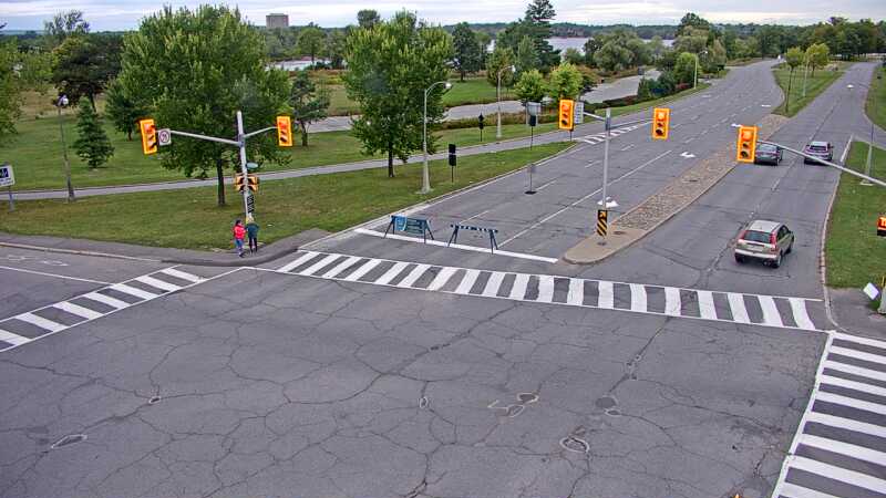 Traffic camera image at 2025-09-07 11:40:14