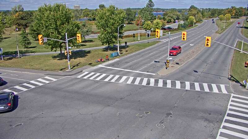 Traffic camera image at 2025-09-14 17:15:17