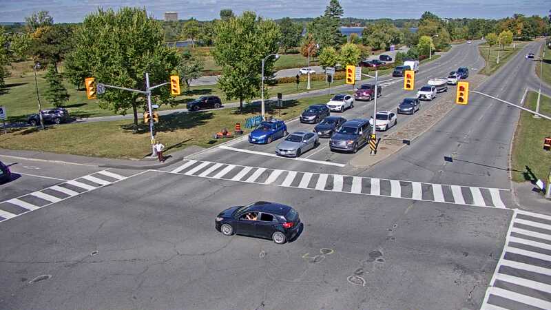 Traffic camera image at 2025-09-14 17:45:18