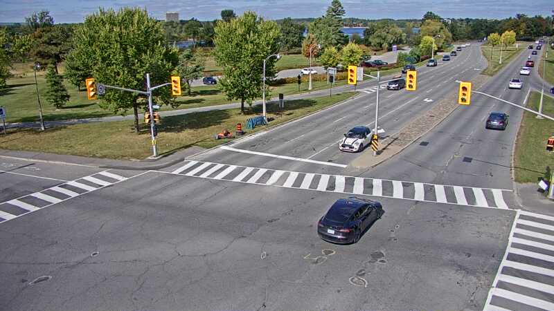 Traffic camera image at 2025-09-14 18:20:14