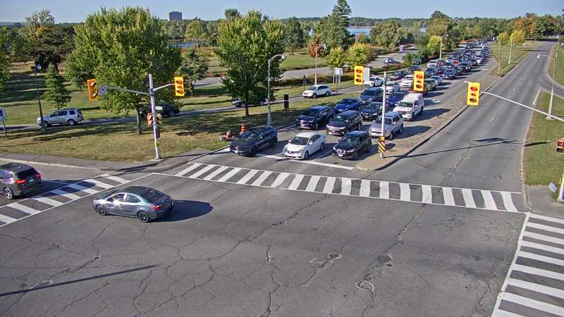 Traffic camera image at 2025-09-15 20:45:13