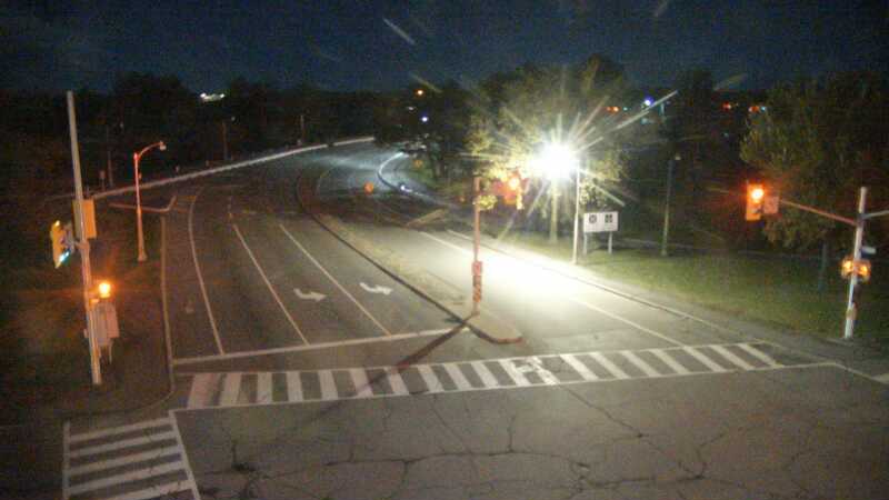 Traffic camera image at 2024-10-16 06:35:38