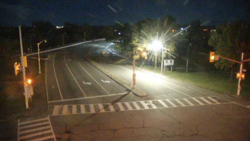 Traffic camera image at 2024-10-16 06:45:25