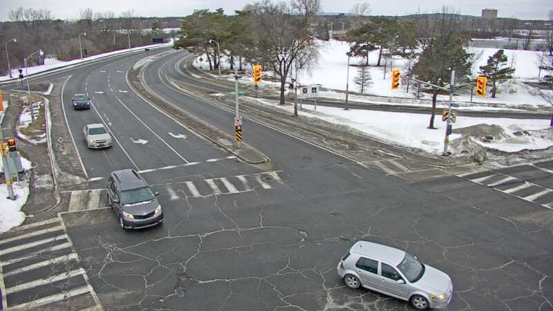 Traffic camera image at 2025-03-09 13:10:11