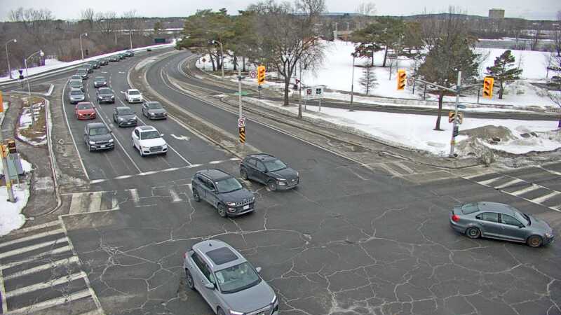 Traffic camera image at 2025-03-09 14:00:26