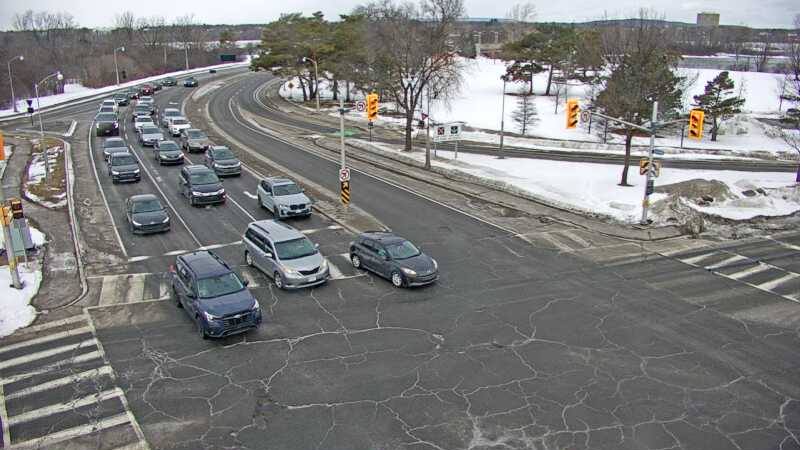 Traffic camera image at 2025-03-09 14:25:12